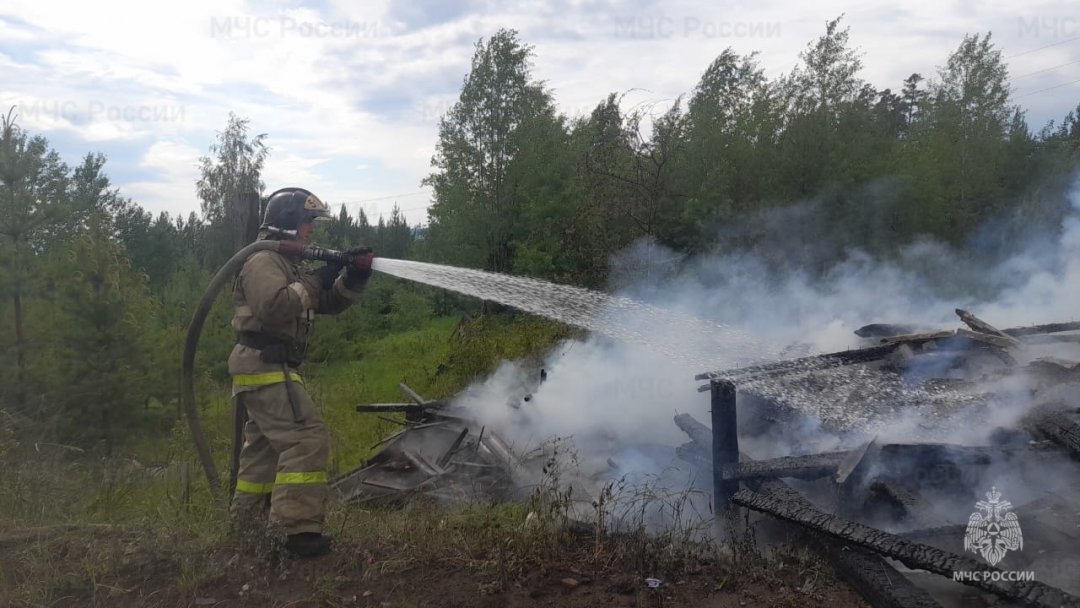 Пожар в Чунском районе